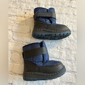 CARTER’S TODDLER BOYS NAVY/BLACK SNOW BOOTYS STRAPPER VELCRO STRAP SIZE 9